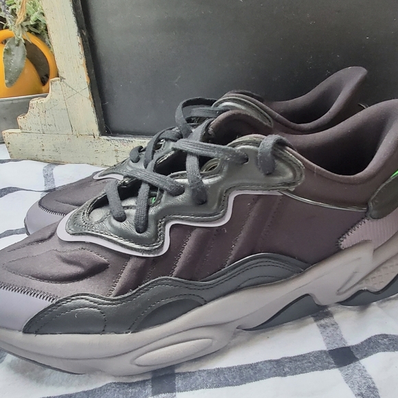 Mens  adidas Originals Ozweego main image 6